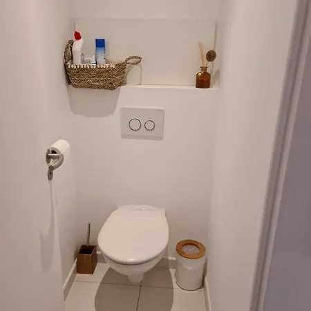 Le Lodge, T2 Classe 3 Etoiles Avec Jardin, Parking, Piscine & A 2 Pas Apartment