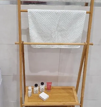 Le Lodge, T2 Classe 3 Etoiles Avec Jardin, Parking, Piscine & A 2 Pas Apartment *